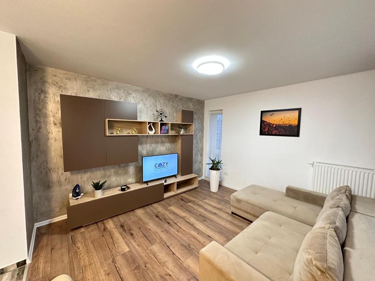 Deluxe Cozy Apartments - Coresi Mall #Brasov Braşov Exterior foto